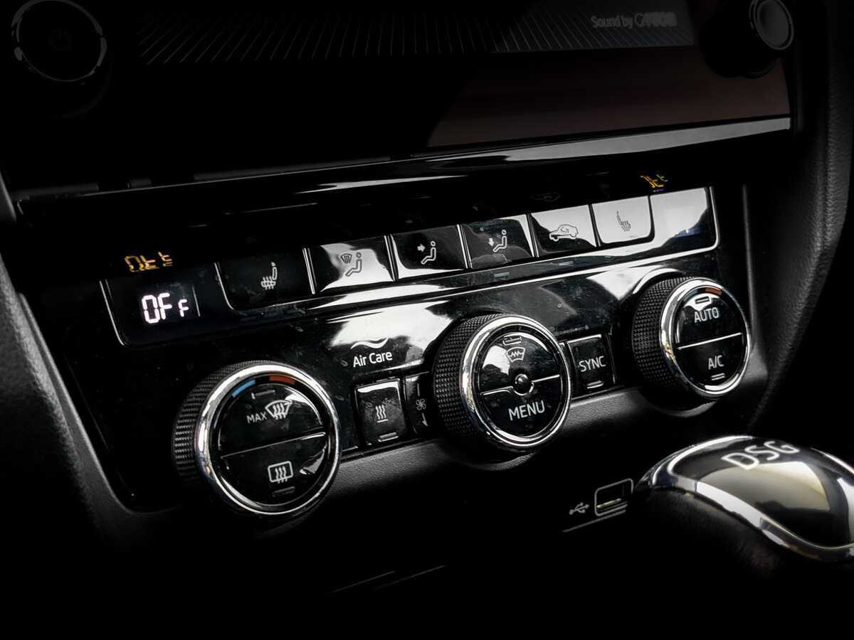 Купить Шкода Октавия, 2019, 129 242 км.. Фото: #25