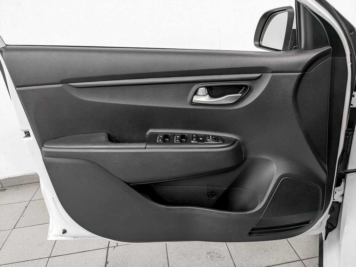 Купить Киа Рио, 2017, 105 572 км.. Фото: #16