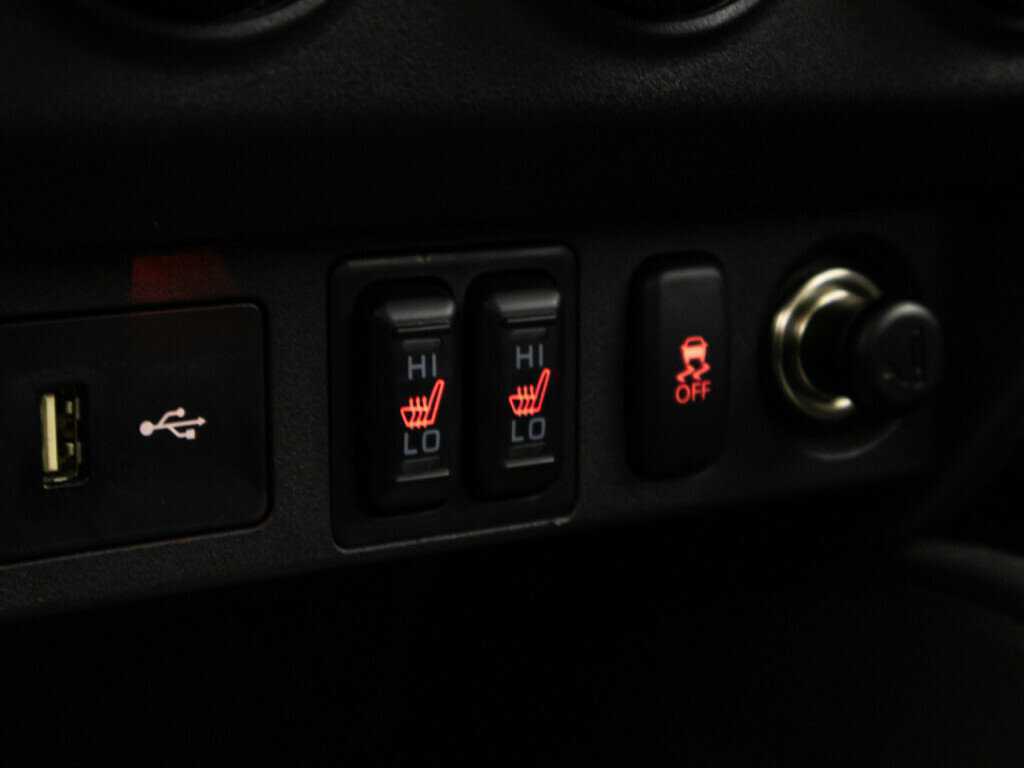 Купить Митсубиши АС-Икс, 2019, 38 237 км.. Фото: #17