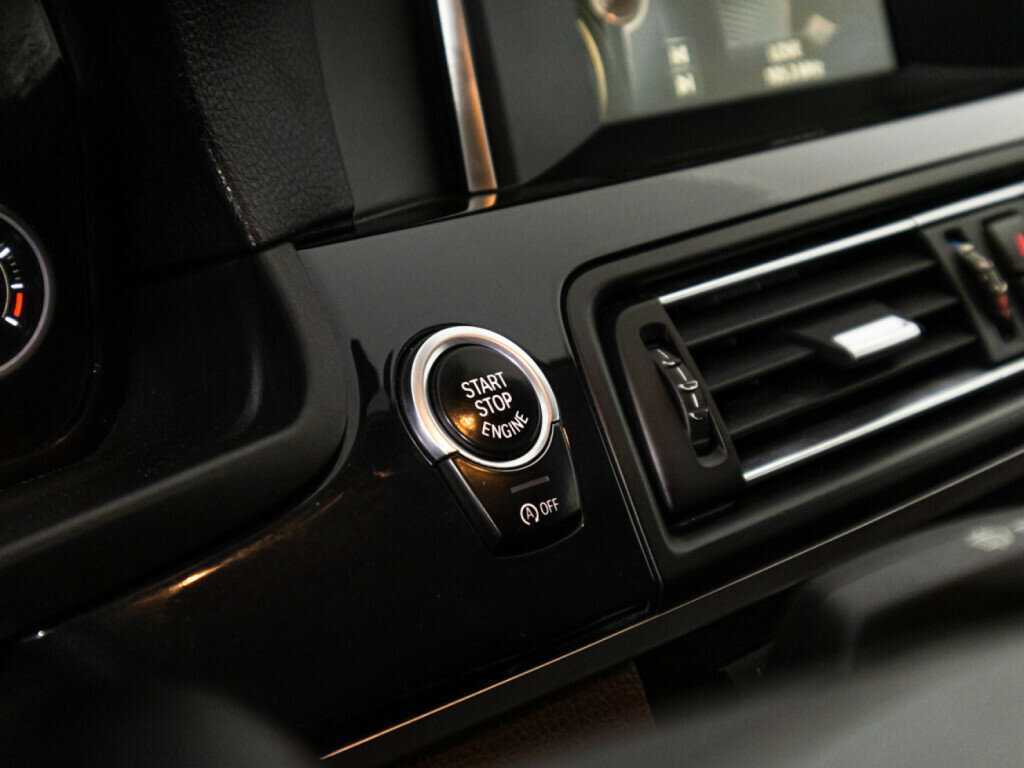 Купить БМВ 5 серии, 2015, 167 388 км.. Фото: #16