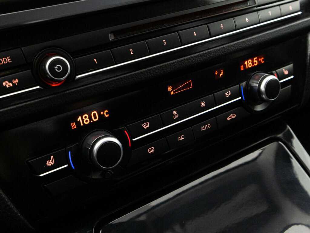 Купить БМВ 5 серии, 2013, 220 295 км.. Фото: #13