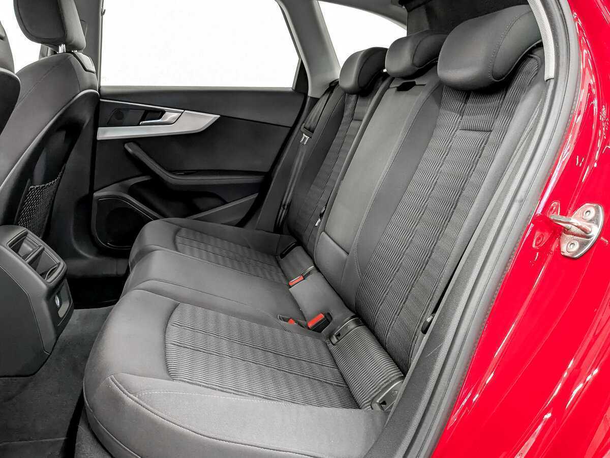 Купить Ауди А4, 2017, 135 875 км.. Фото: #11