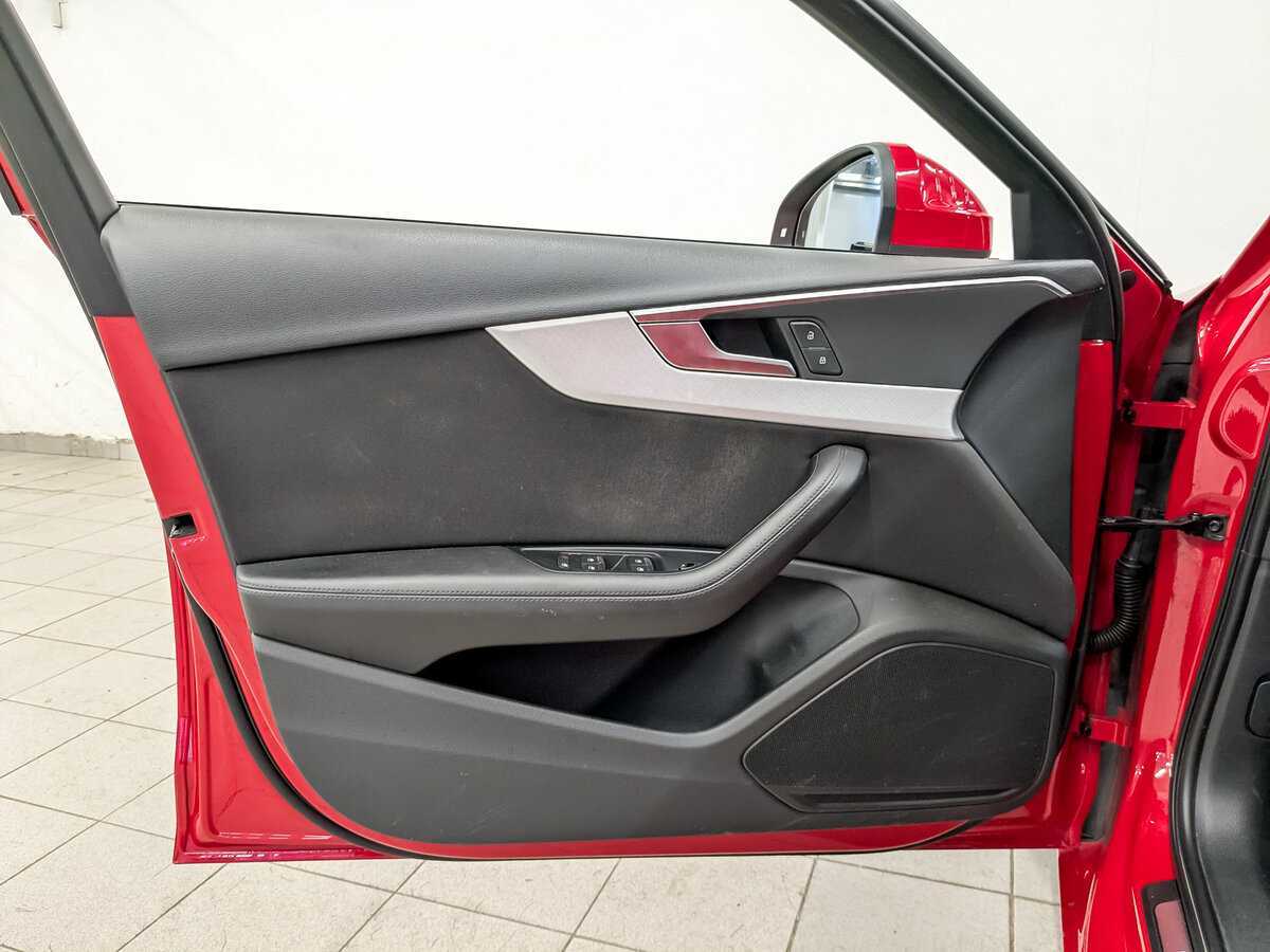 Купить Ауди А4, 2017, 135 875 км.. Фото: #16