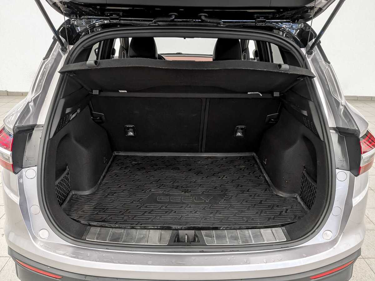 Купить Джили Кулрэй, 2023, 68 393 км.. Фото: #9