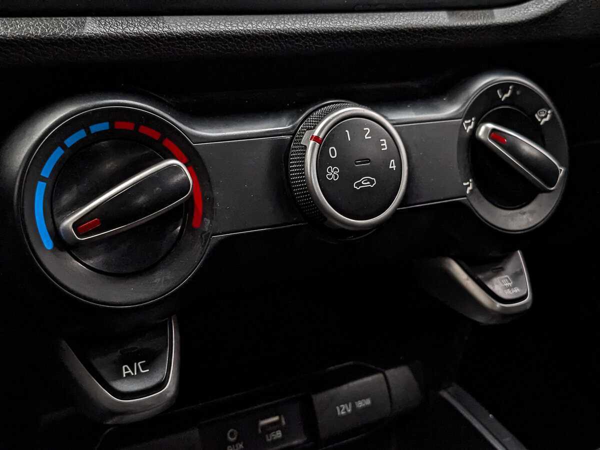 Купить Киа Рио, 2020, 190 362 км.. Фото: #17