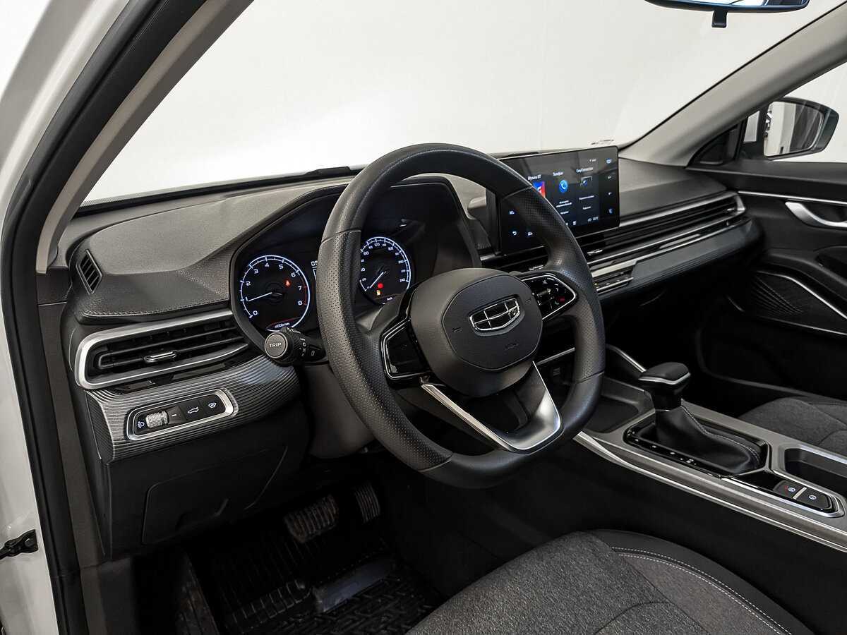 Купить Джили Эмгранд, 2024, 12 641 км.. Фото: #12