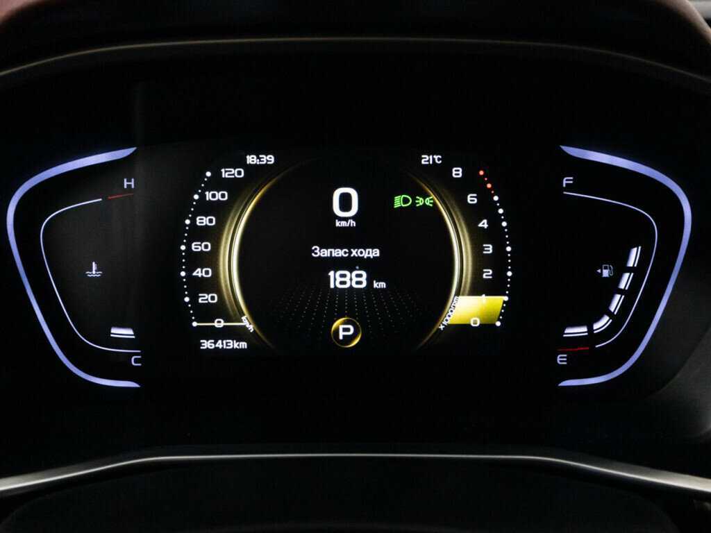 Купить Джили Кулрэй, 2023, 36 411 км.. Фото: #11