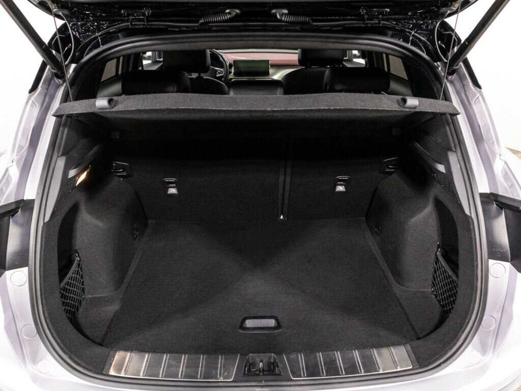 Купить Джили Кулрэй, 2023, 36 411 км.. Фото: #14