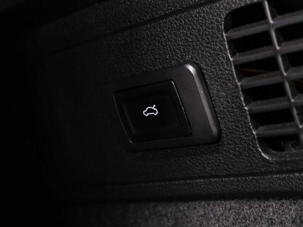 Купить Джили Кулрэй, 2023, 36 411 км.. Фото: #15