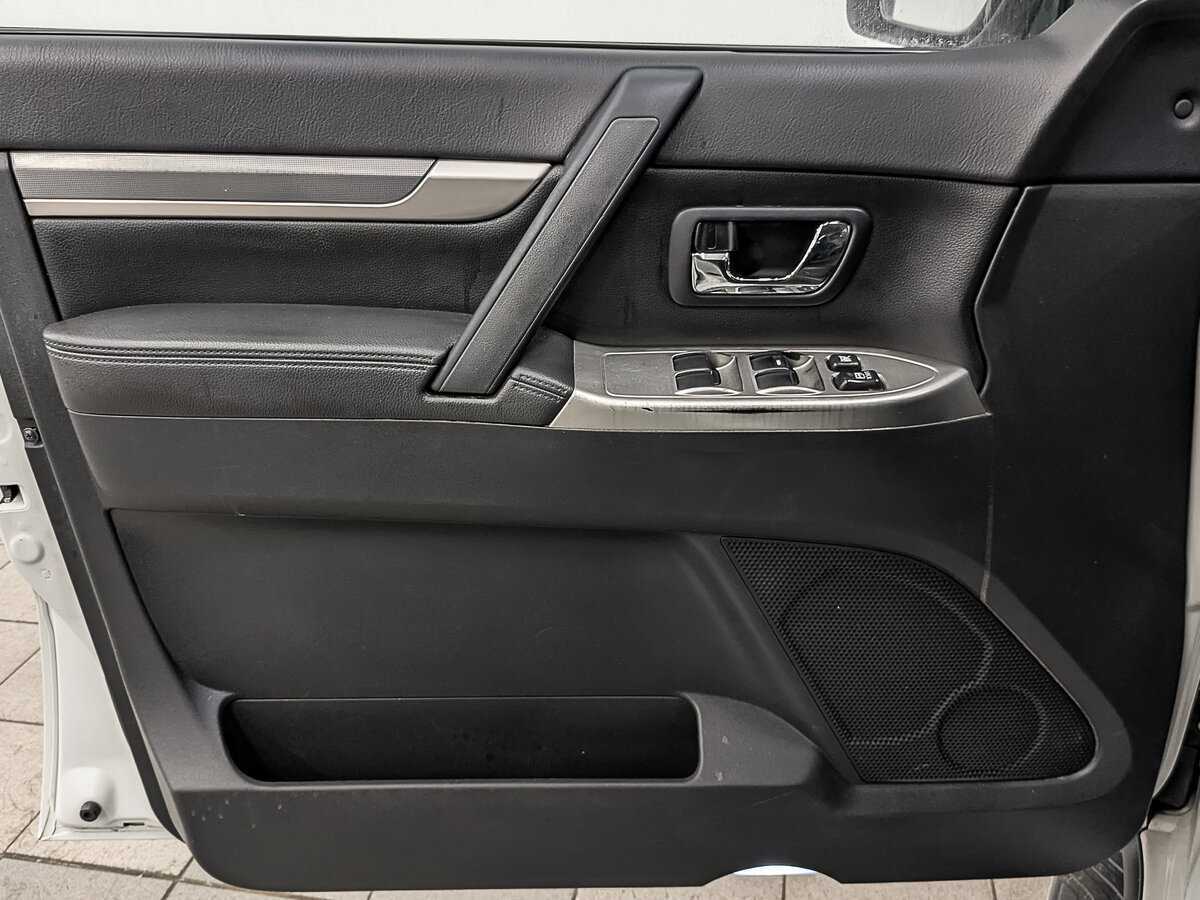 Купить Митсубиши Паджеро, 2015, 235 560 км.. Фото: #18