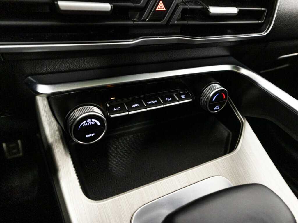 Купить Джили Кулрэй, 2023, 47 086 км.. Фото: #19