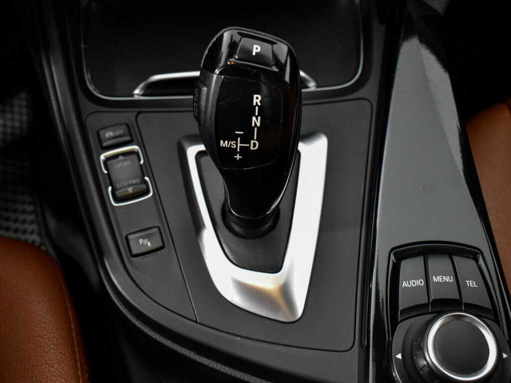 Купить БМВ 3 серии, 2017, 177 000 км.. Фото: #10