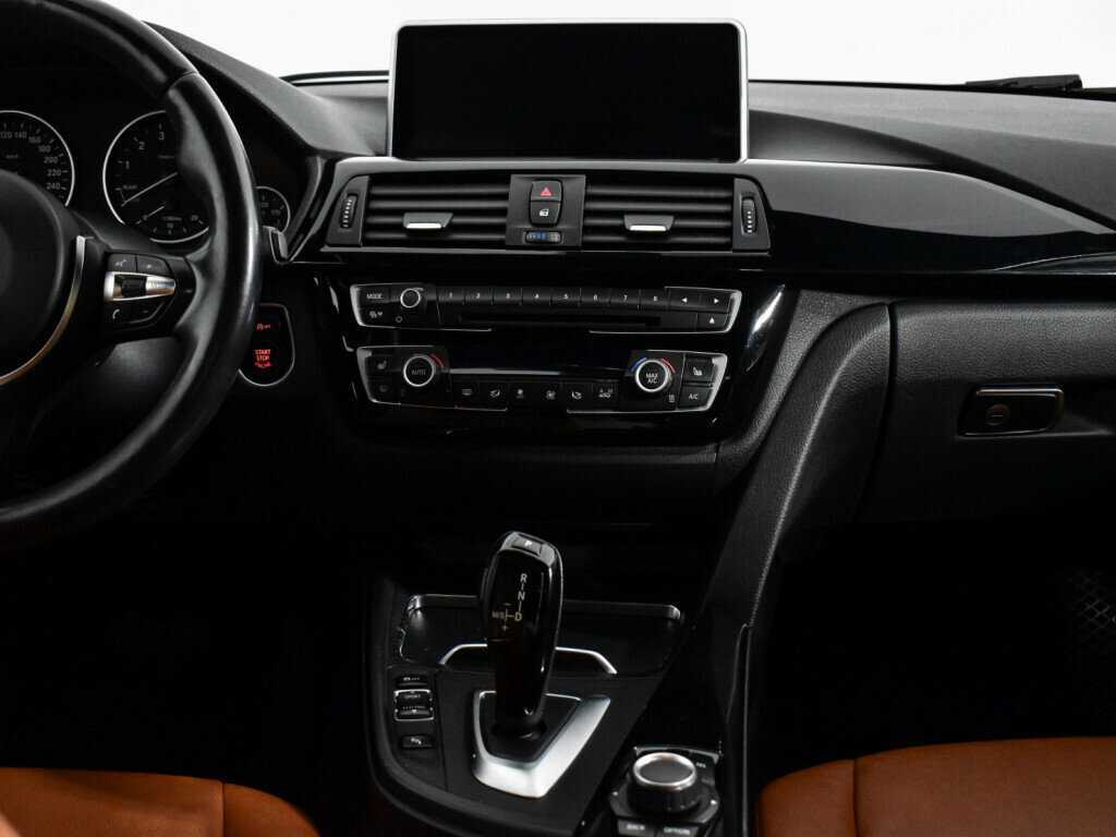 Купить БМВ 3 серии, 2017, 177 000 км.. Фото: #17