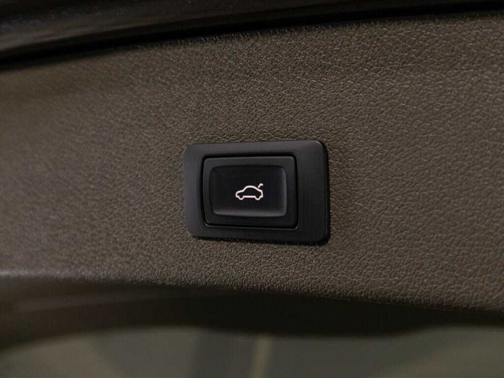 Купить Ауди К5, 2013, 107 430 км.. Фото: #15