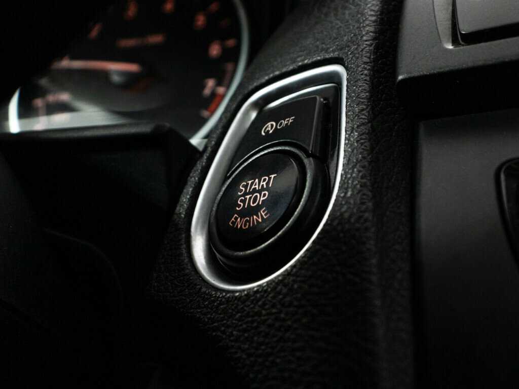 Купить БМВ 1 серии, 2013, 181 130 км.. Фото: #17