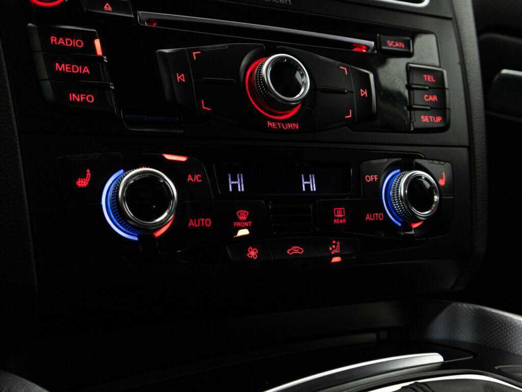 Купить Ауди К5, 2014, 187 532 км.. Фото: #16