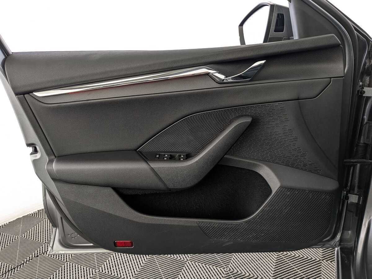 Купить Шкода Октавия, 2021, 100 617 км.. Фото: #18