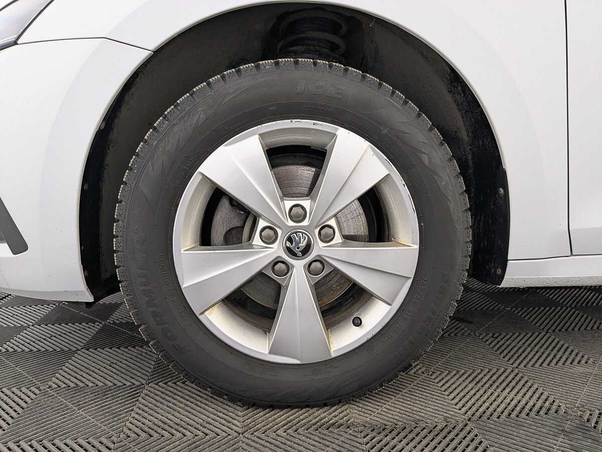 Купить Шкода Октавия, 2021, 83 806 км.. Фото: #11