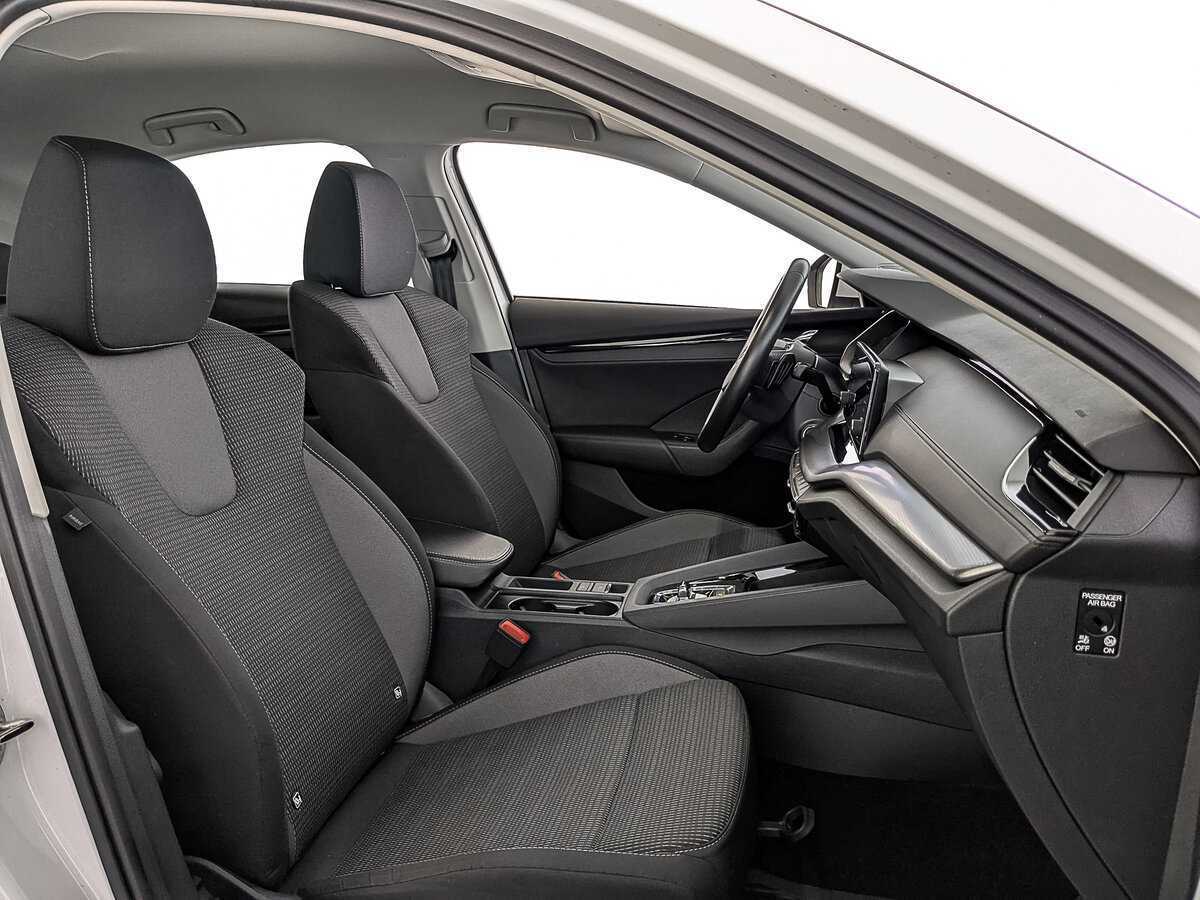 Купить Шкода Октавия, 2021, 83 806 км.. Фото: #22