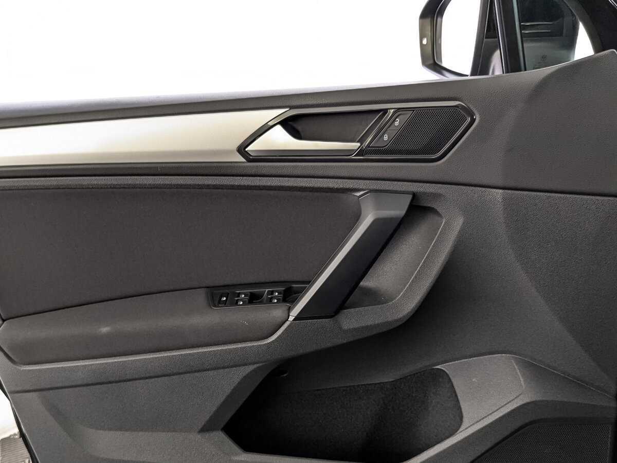 Купить Фольксваген Тигуан, 2018, 67 079 км.. Фото: #16