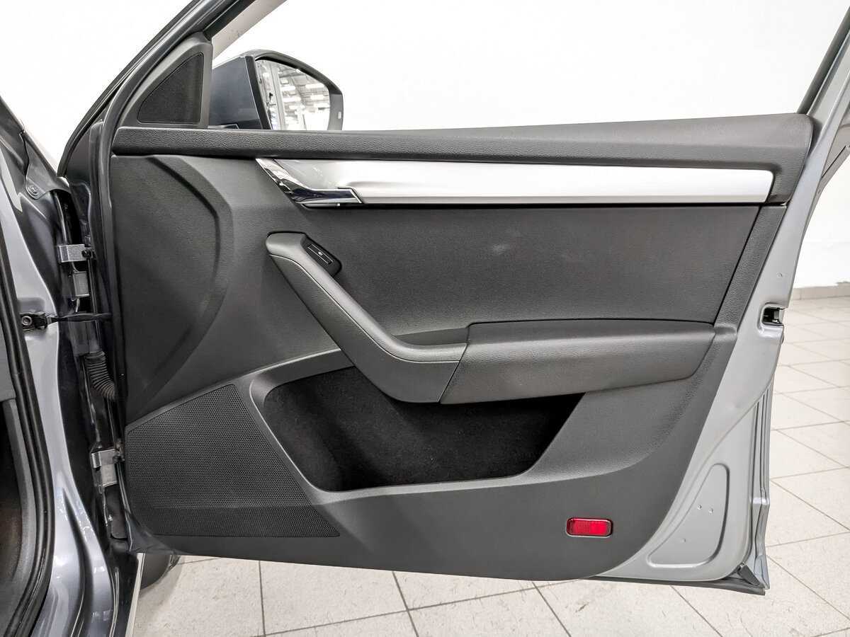 Купить Шкода Октавия, 2016, 229 395 км.. Фото: #23