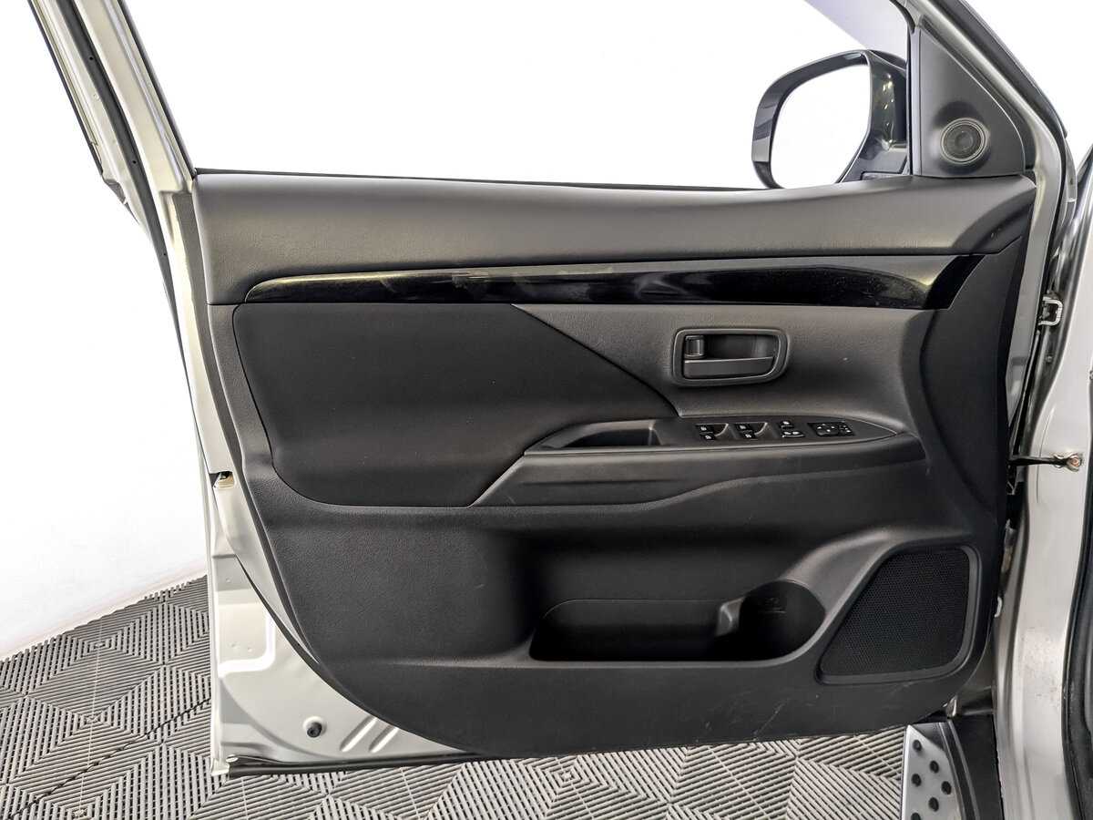 Купить Митсубиши Оутлэндер, 2019, 87 534 км.. Фото: #18