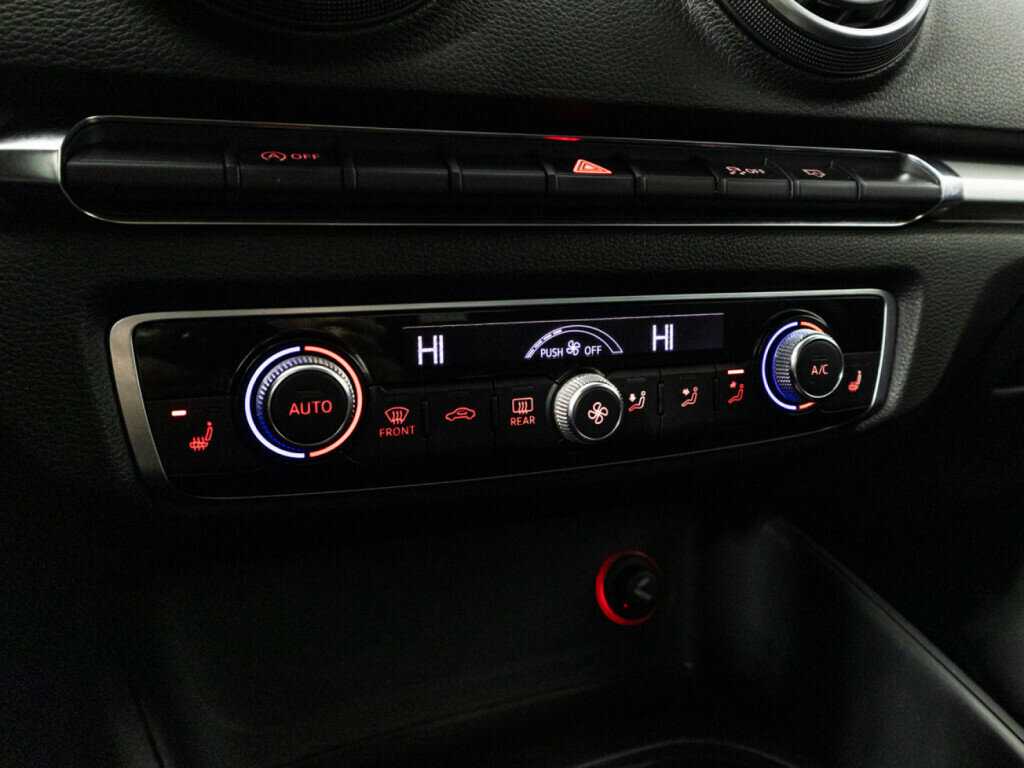 Купить Ауди А3, 2013, 198 200 км.. Фото: #16