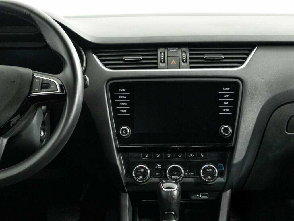 Купить Шкода Октавия, 2018, 55 727 км.. Фото: #13