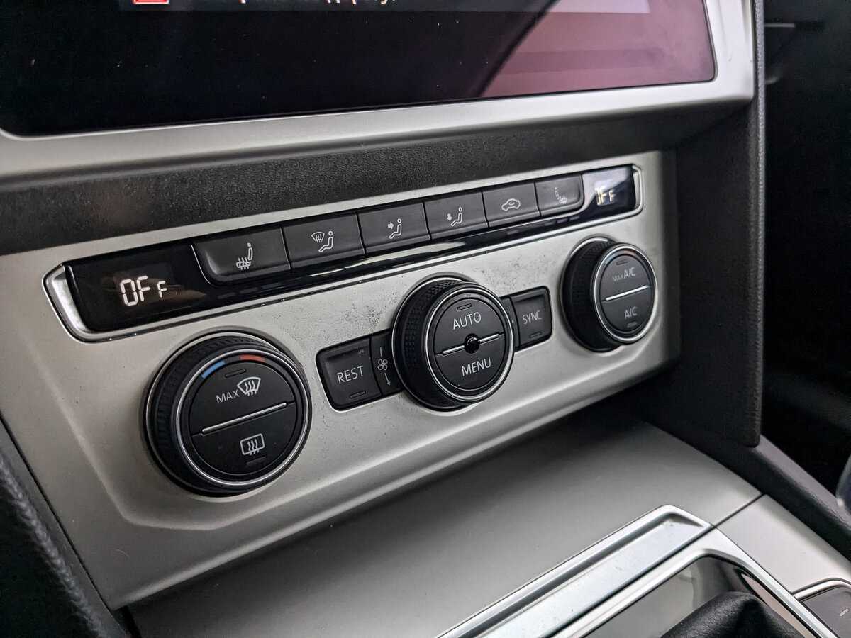 Купить Фольксваген Пассат, 2019, 43 971 км.. Фото: #17