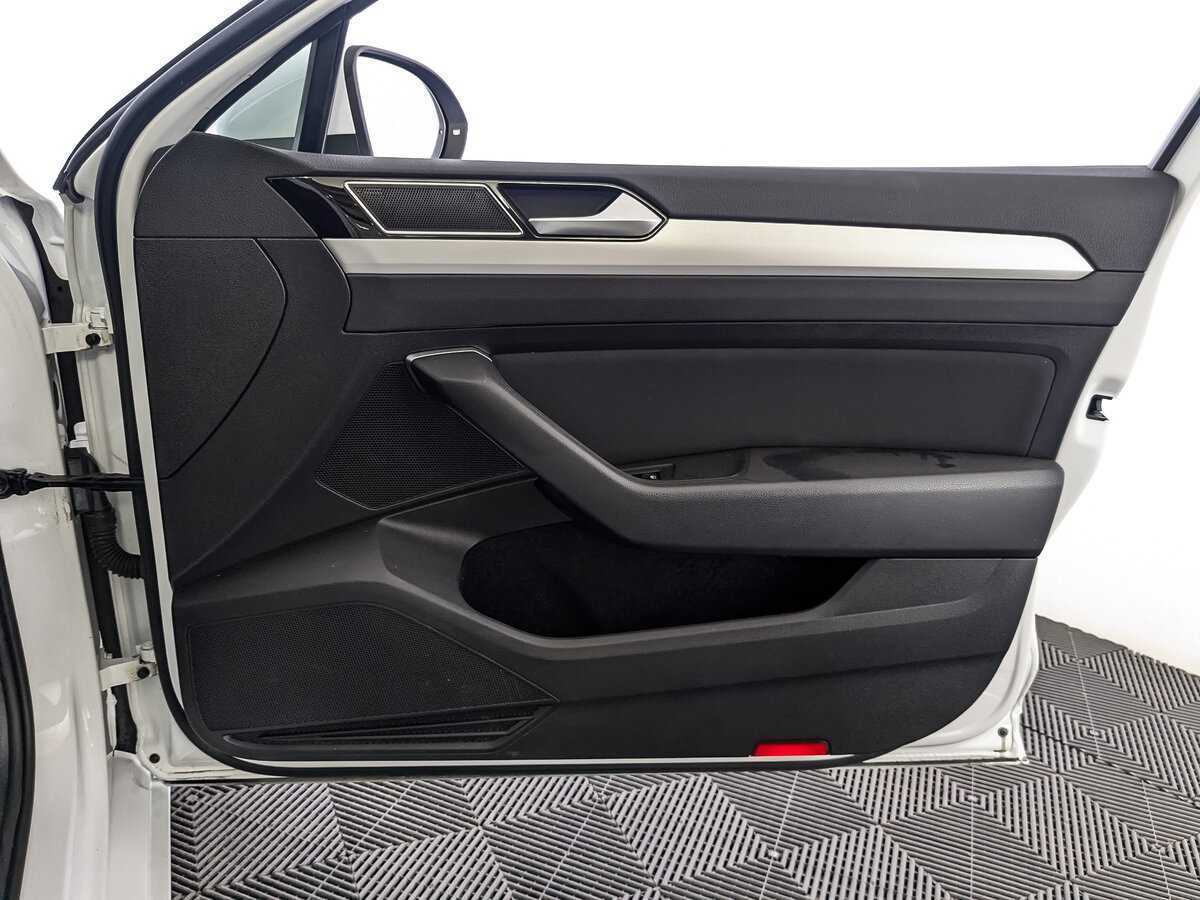 Купить Фольксваген Пассат, 2019, 43 971 км.. Фото: #21