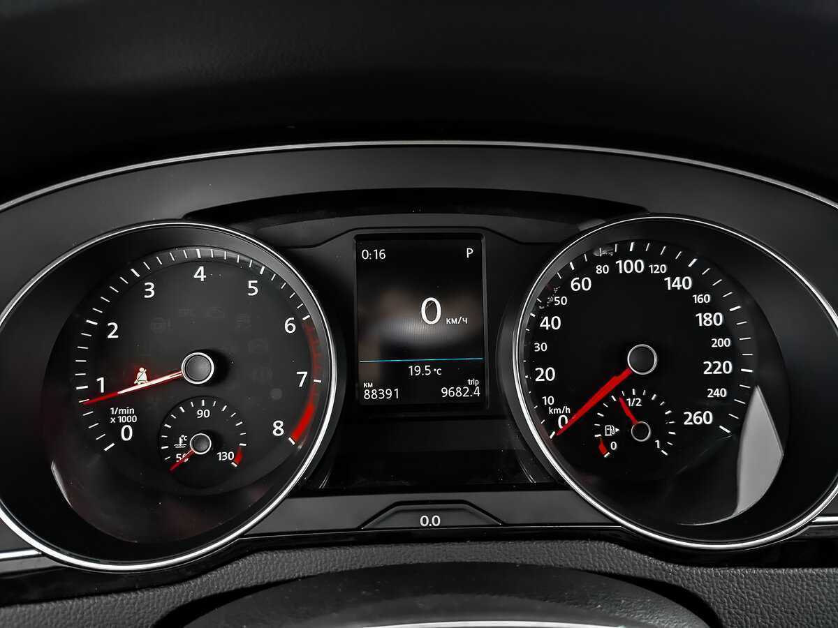 Купить Фольксваген Пассат, 2019, 88 389 км.. Фото: #15