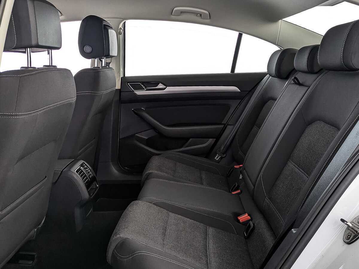 Купить Фольксваген Пассат, 2019, 88 389 км.. Фото: #17