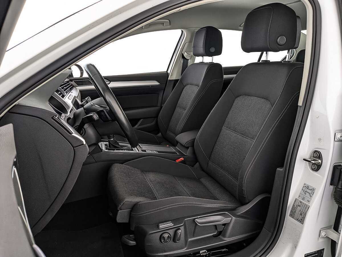 Купить Фольксваген Пассат, 2019, 88 389 км.. Фото: #19