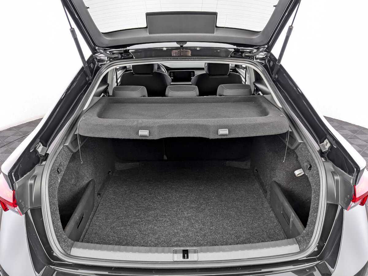 Купить Шкода Октавия, 2021, 88 635 км.. Фото: #9