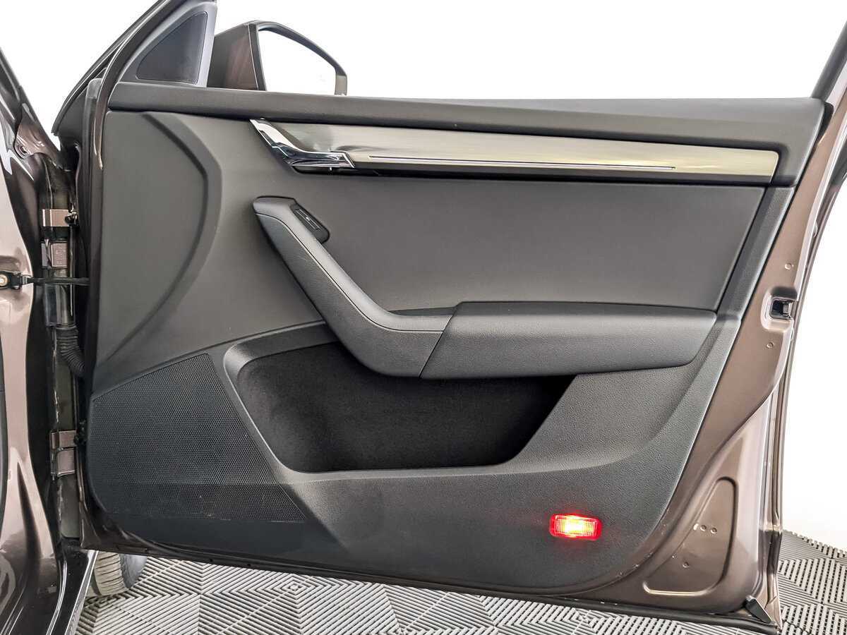 Купить Шкода Октавия, 2019, 44 196 км.. Фото: #23