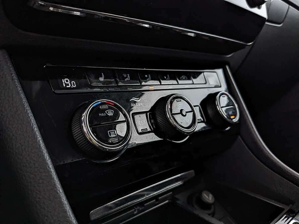 Купить Шкода Суперб, 2019, 136 655 км.. Фото: #20