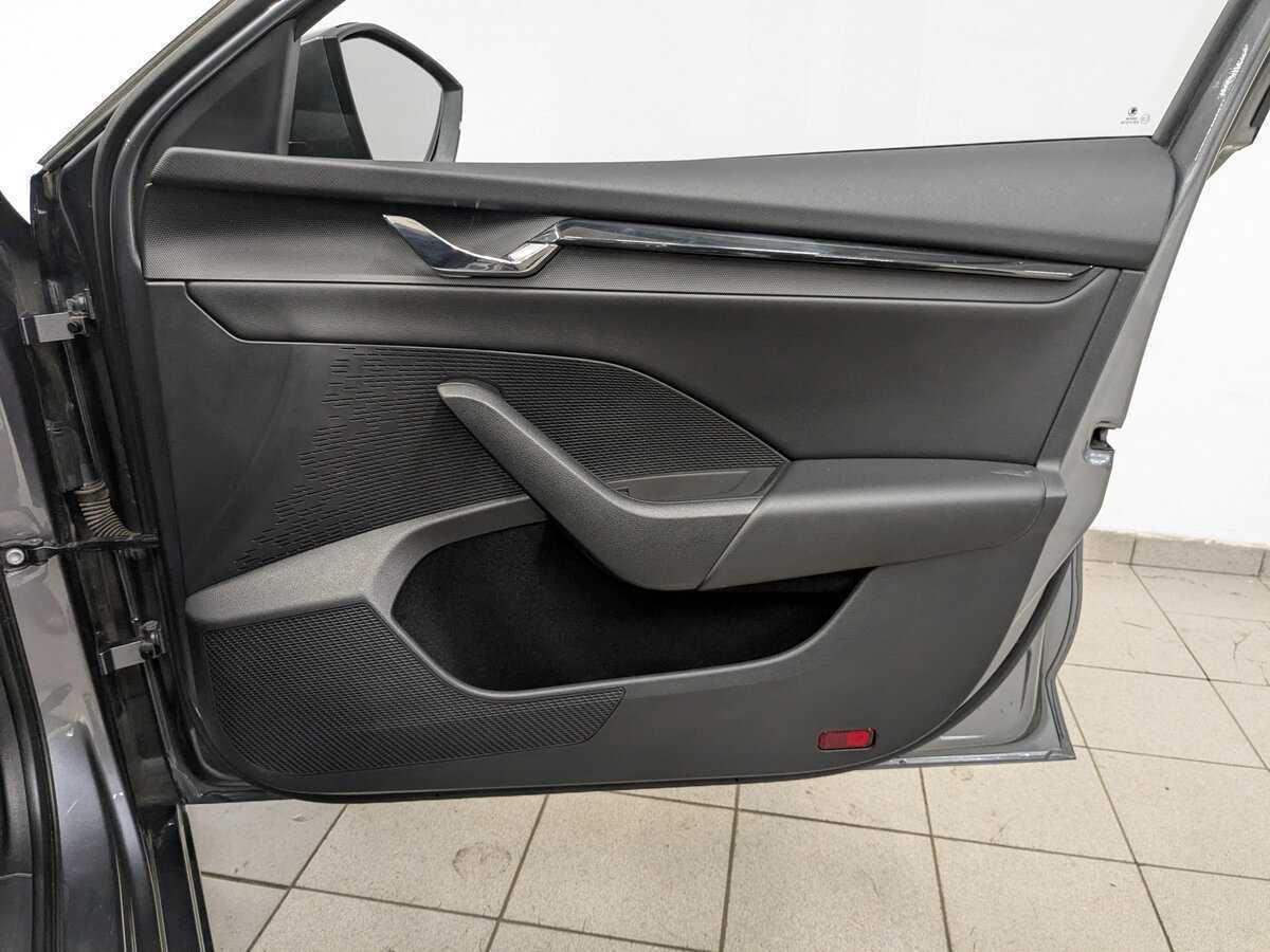 Купить Шкода Октавия, 2021, 109 539 км.. Фото: #23