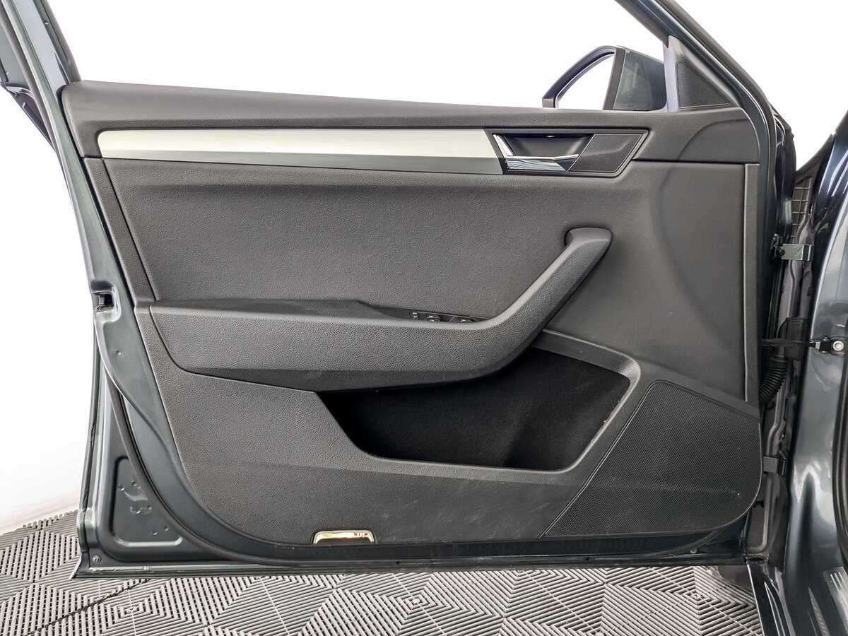 Купить Шкода Суперб, 2018, 80 419 км.. Фото: #16