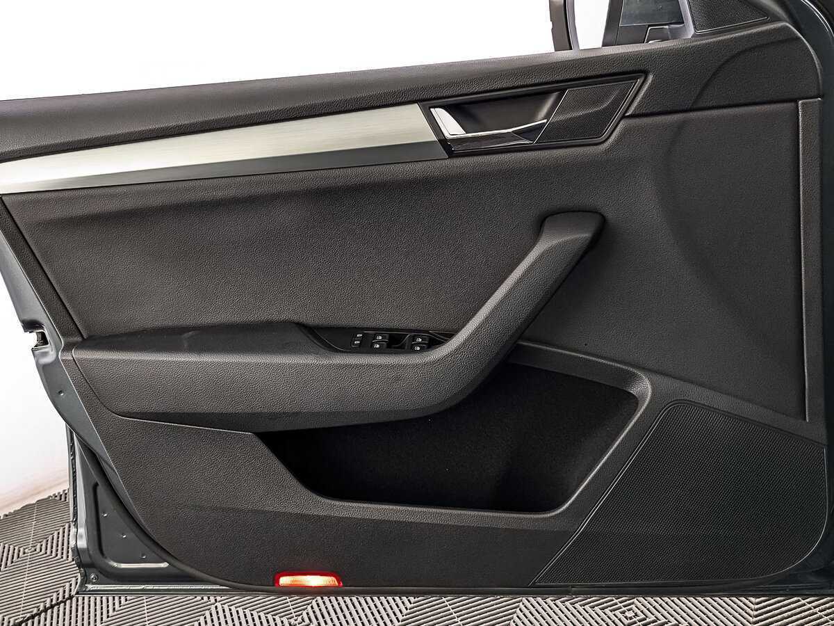 Купить Шкода Суперб, 2019, 121 088 км.. Фото: #17