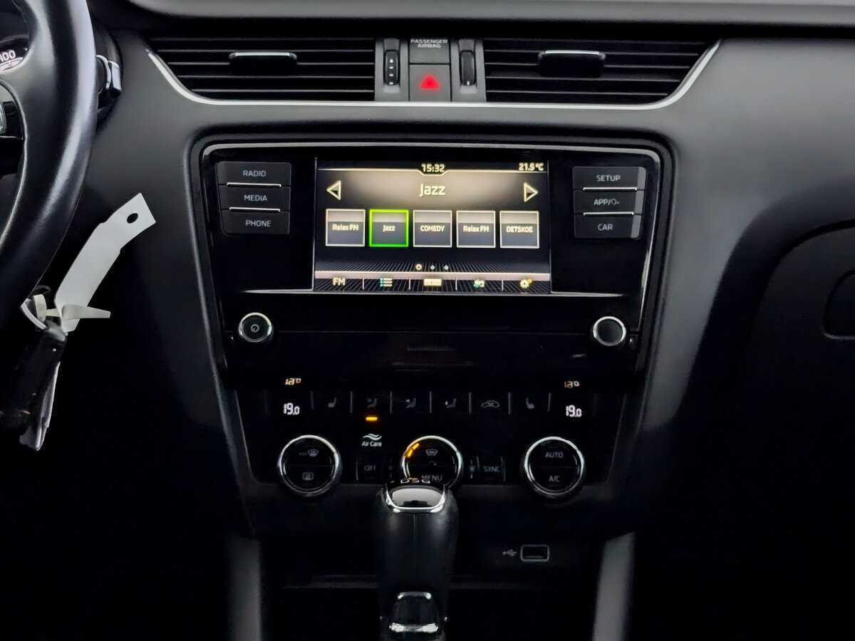 Купить Шкода Октавия, 2020, 103 709 км.. Фото: #14