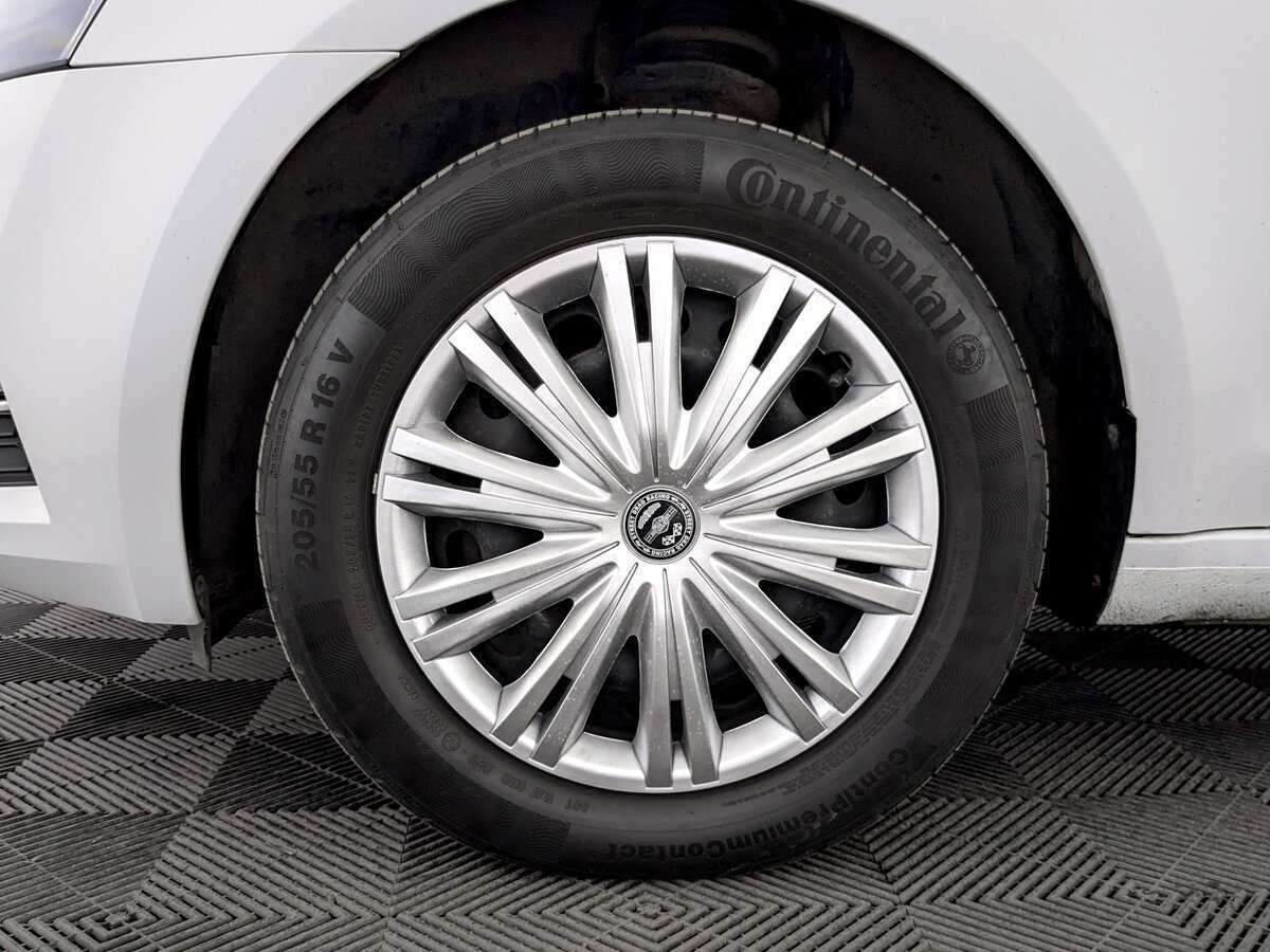 Купить Шкода Октавия, 2020, 103 709 км.. Фото: #17