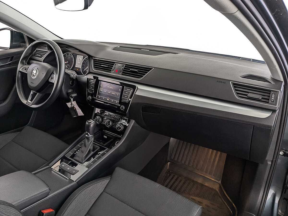 Купить Шкода Суперб, 2018, 68 947 км.. Фото: #12