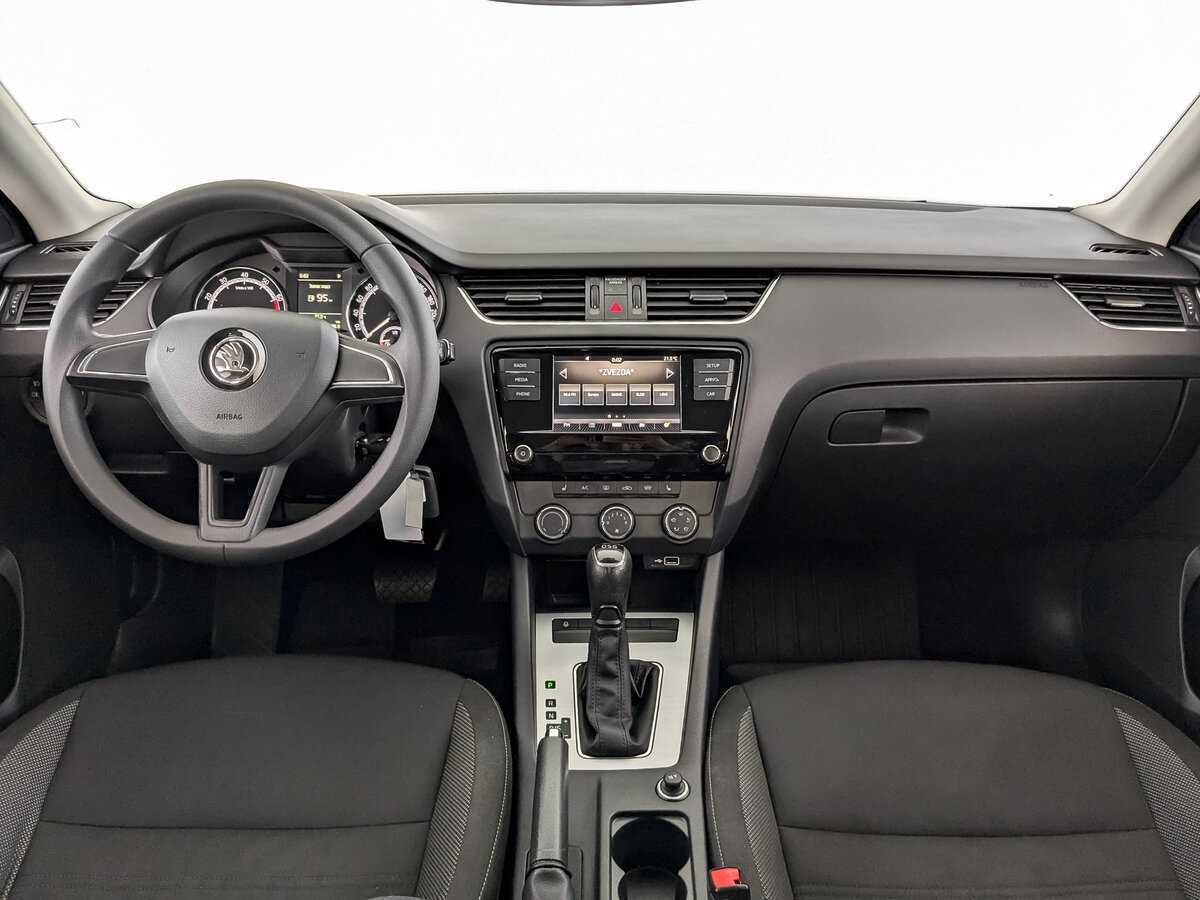 Купить Шкода Октавия, 2018, 116 735 км.. Фото: #13