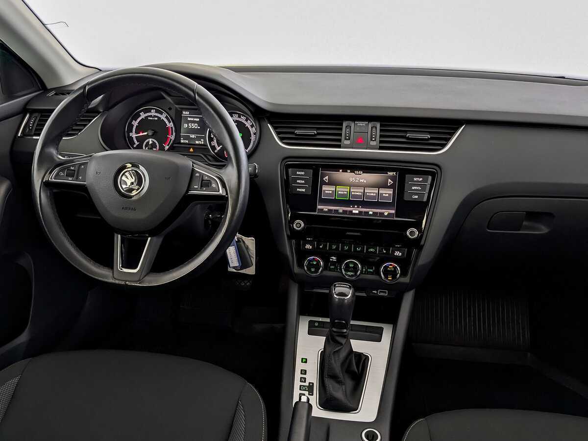 Купить Шкода Октавия, 2018, 56 162 км.. Фото: #28