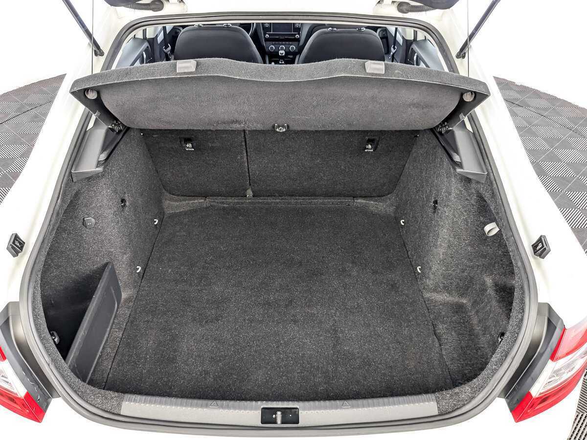 Купить Шкода Октавия, 2019, 146 821 км.. Фото: #9