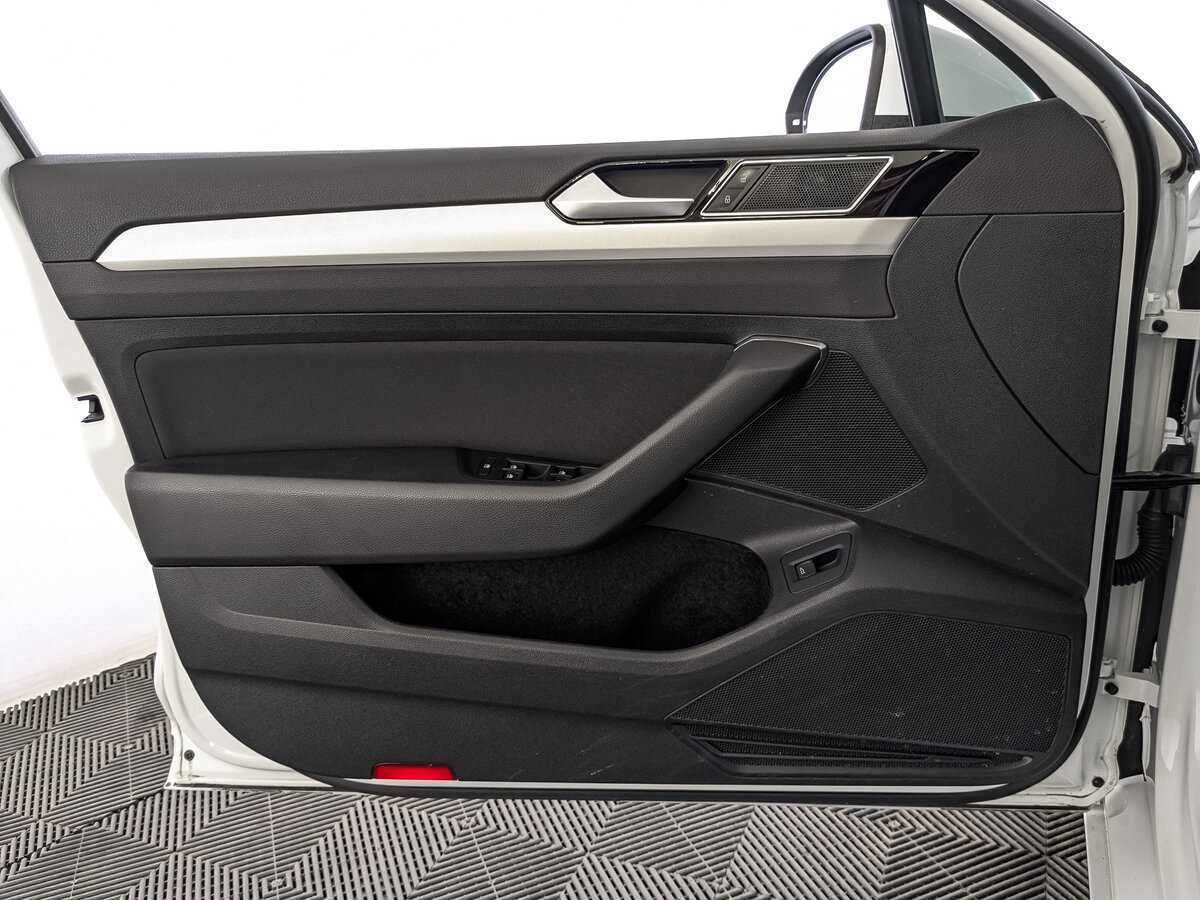 Купить Фольксваген Пассат, 2019, 78 524 км.. Фото: #18