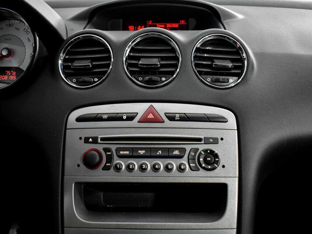 Купить Пежо 408, 2016, 208 197 км.. Фото: #13