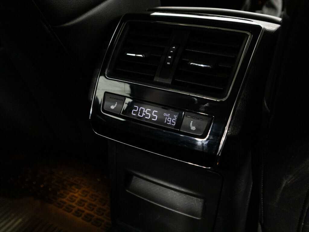 Купить Шкода Суперб, 2018, 160 211 км.. Фото: #18