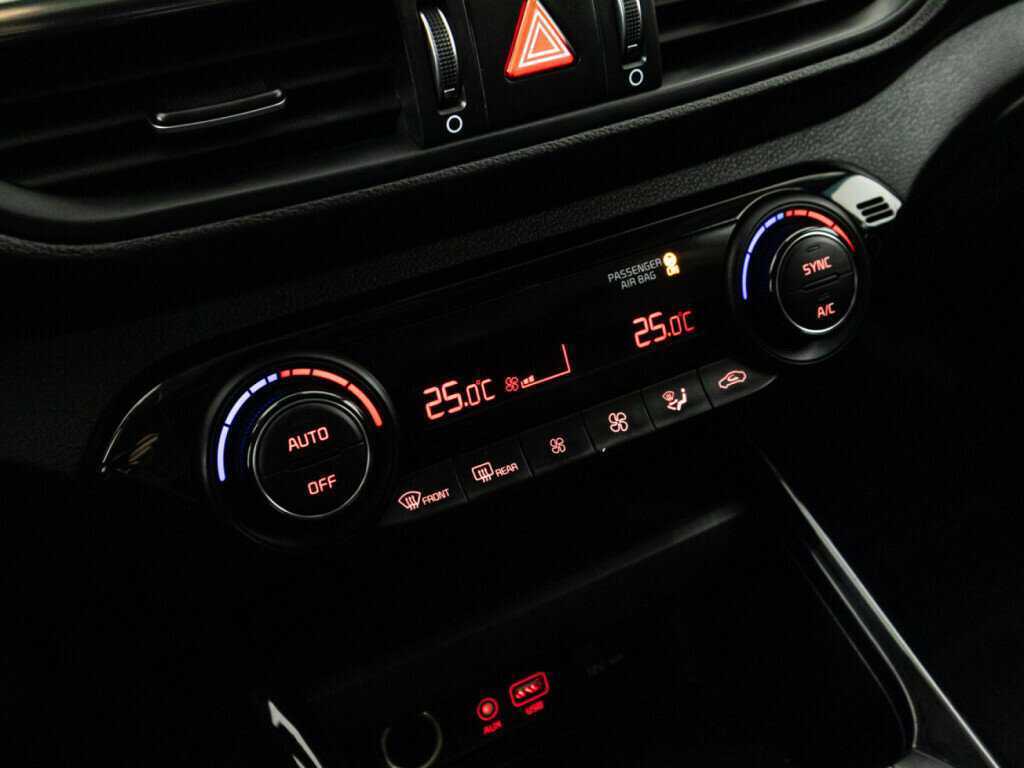 Купить Киа Церато, 2019, 99 594 км.. Фото: #15