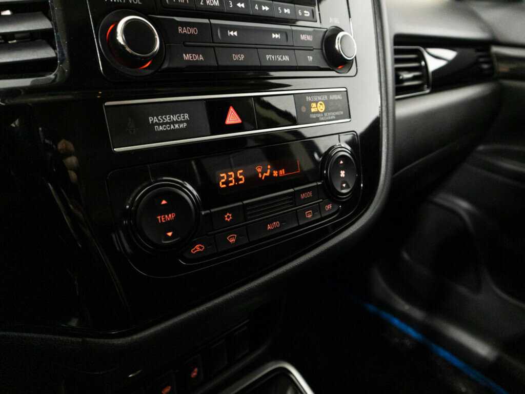 Купить Митсубиши Оутлэндер, 2019, 106 165 км.. Фото: #14